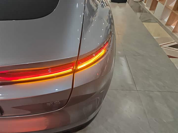 Фото 8 - Nio ET5