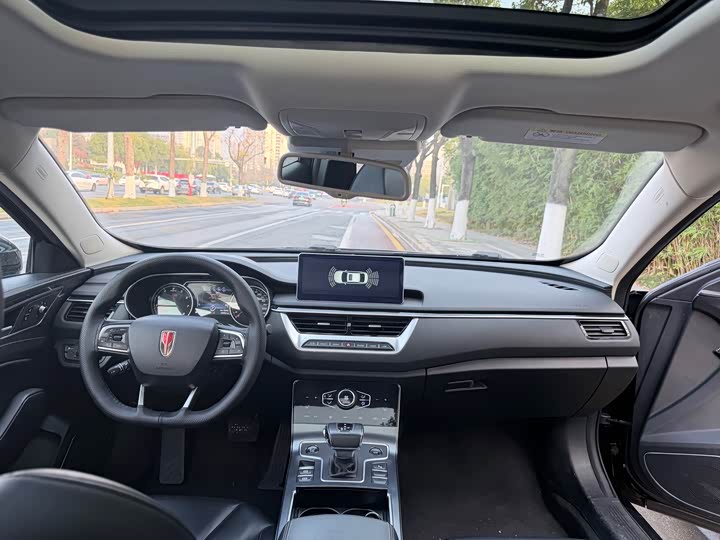 Фото 5 - Hongqi H5