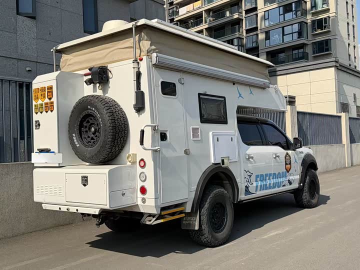 Фото 8 - Ford F-150 Raptor