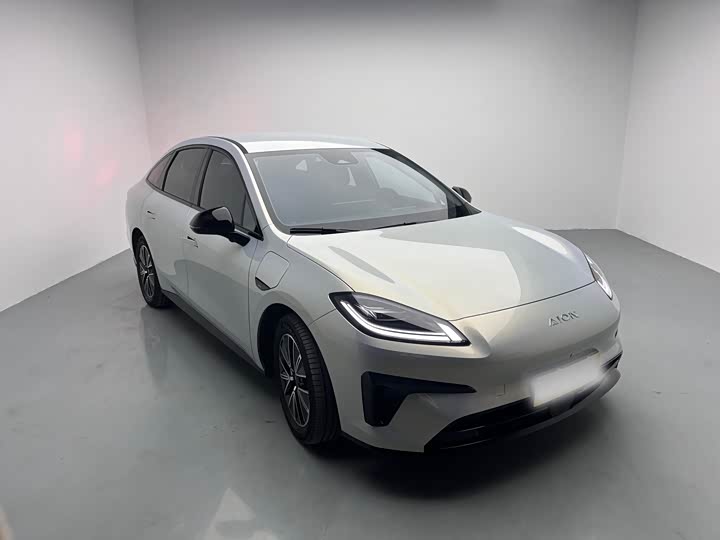 Фото 3 - GAC Aion RT