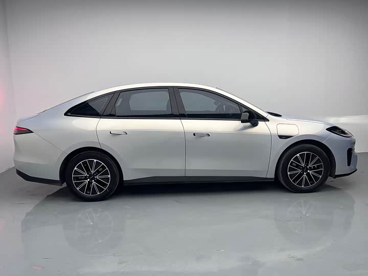 Фото 8 - GAC Aion RT