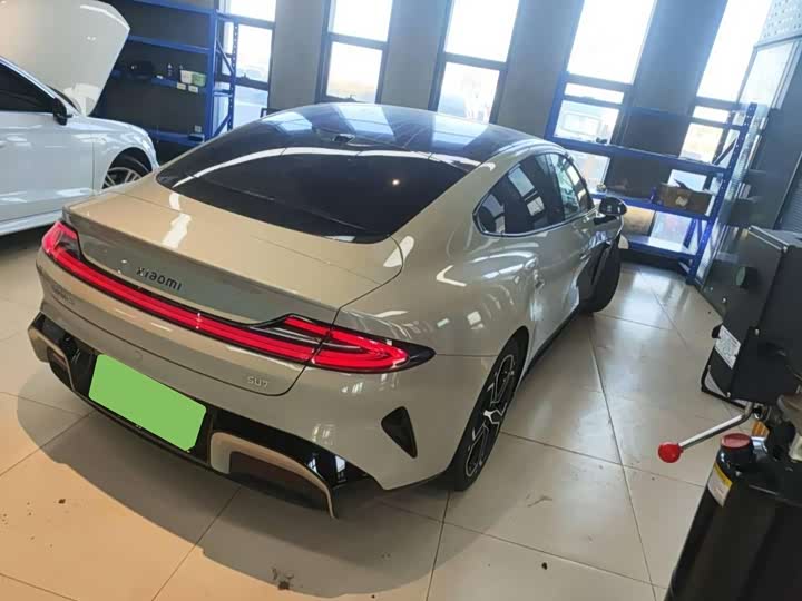 Фото 4 - Xiaomi SU7