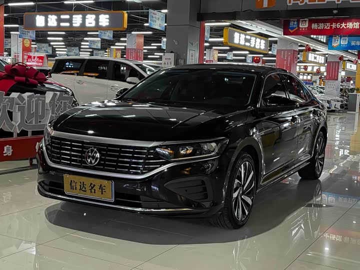 Фото 1 - Volkswagen Passat