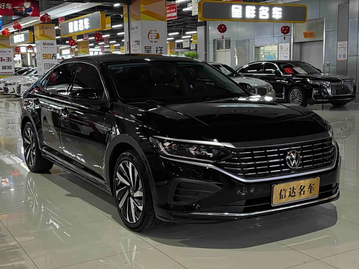 Фото 3 - Volkswagen Passat