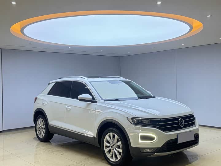 Фото 3 - Volkswagen T-Roc