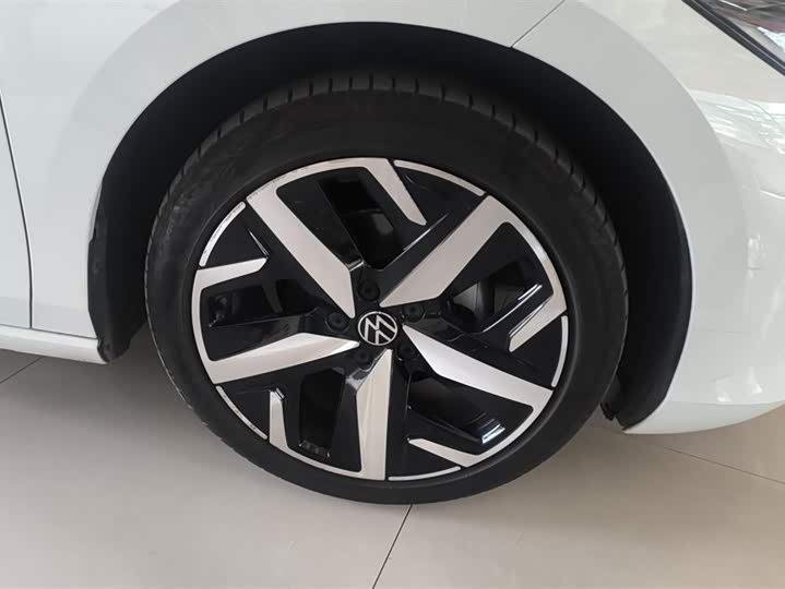 Фото 6 - Volkswagen Lamando L