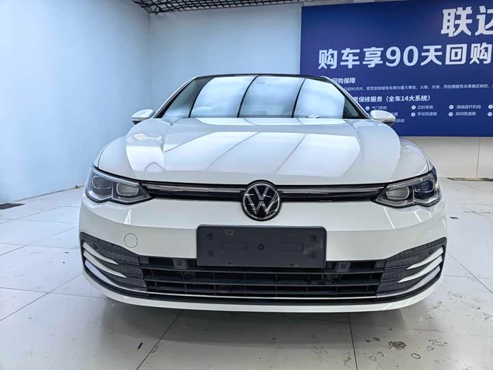 Фото 2 - Volkswagen Golf