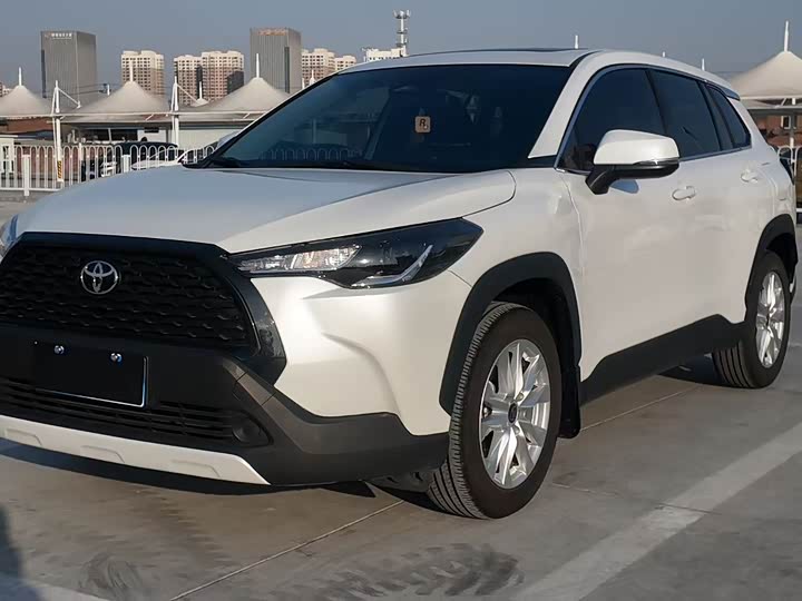 Фото 1 - Toyota Corolla Cross