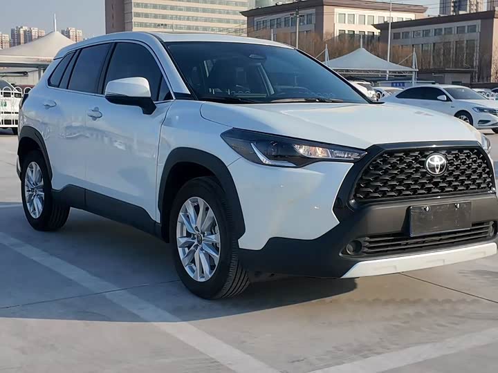 Фото 3 - Toyota Corolla Cross