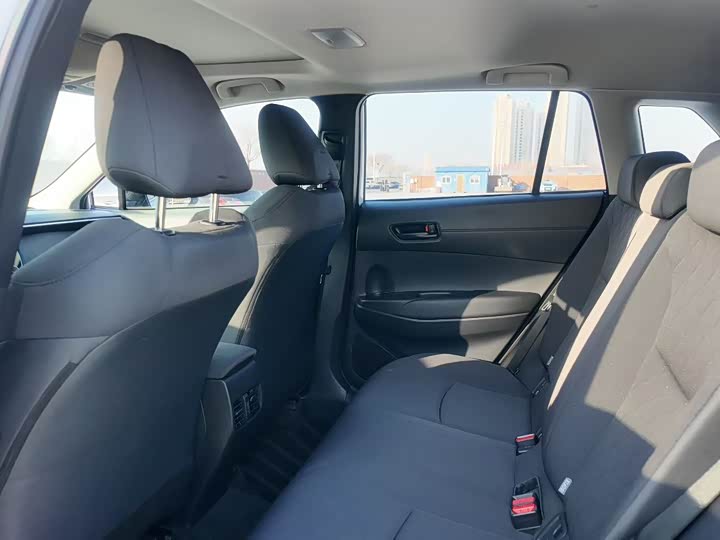 Фото 7 - Toyota Corolla Cross