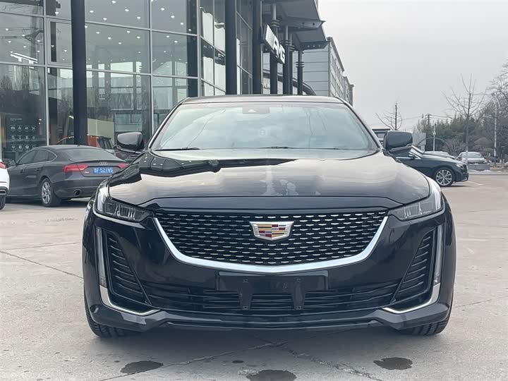 Фото 2 - Cadillac CT5