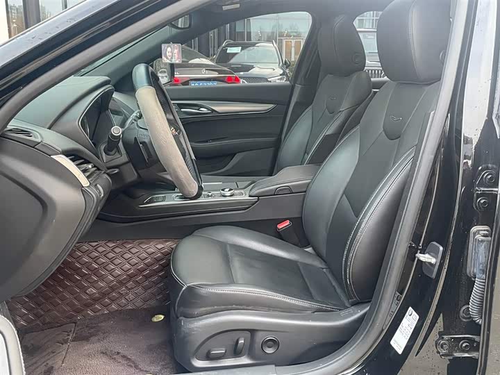 Фото 5 - Cadillac CT5