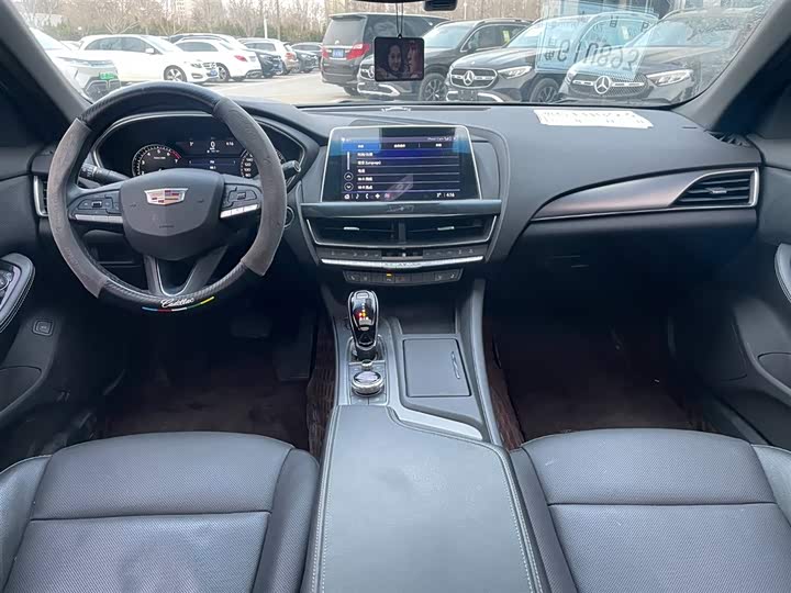 Фото 6 - Cadillac CT5