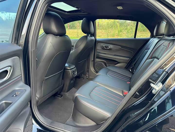 Фото 7 - GAC Trumpchi Empow R