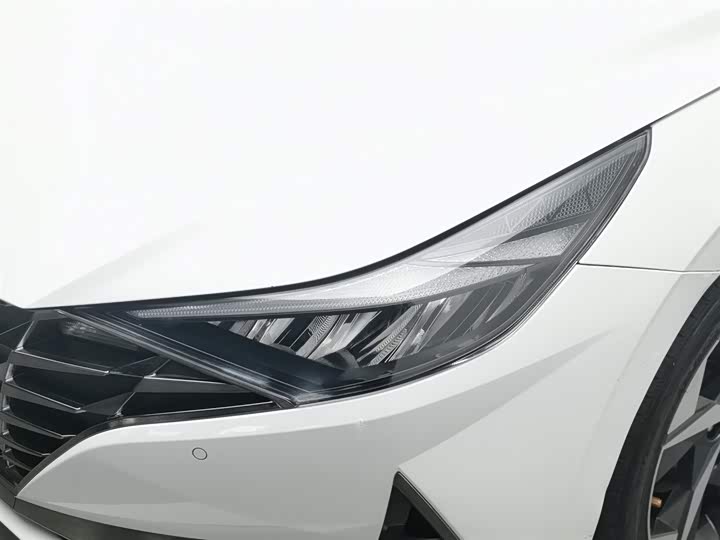 Фото 7 - Hyundai Elantra N line