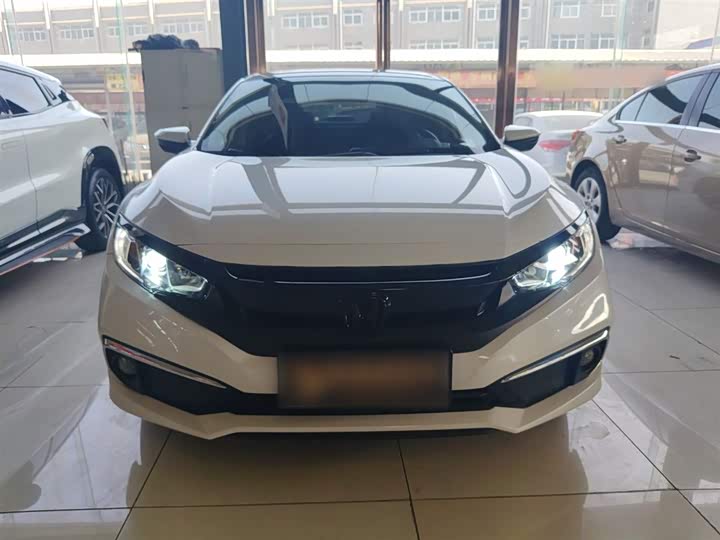 Фото 3 - Honda Civic