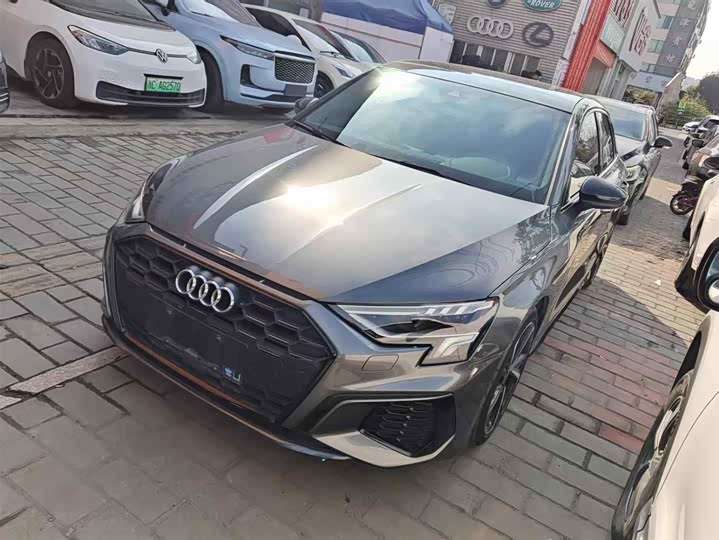 Фото 1 - Audi A3