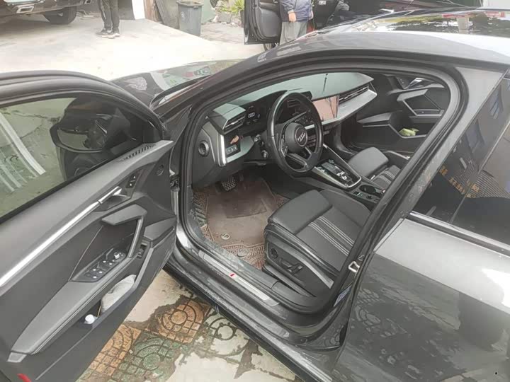 Фото 5 - Audi A3