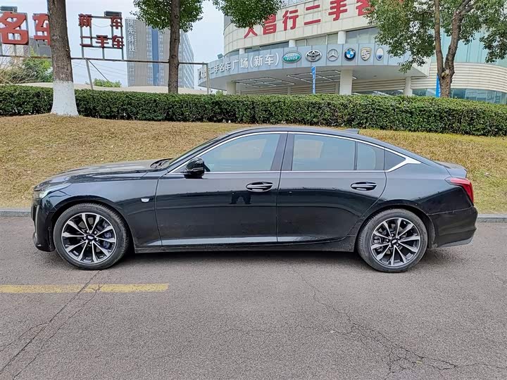 Фото 3 - Cadillac CT5