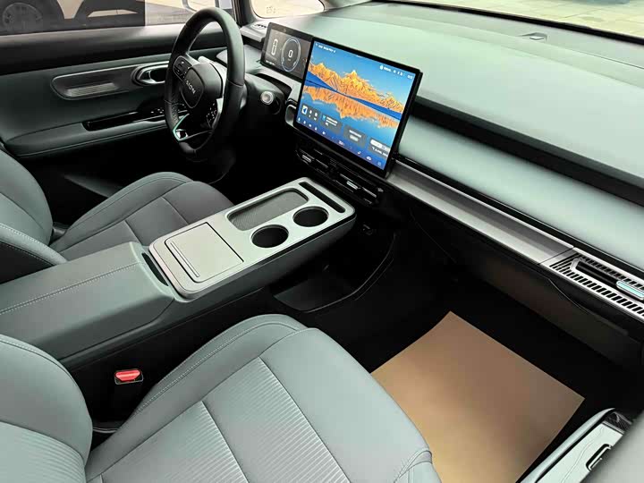 Фото 6 - GAC Aion Y