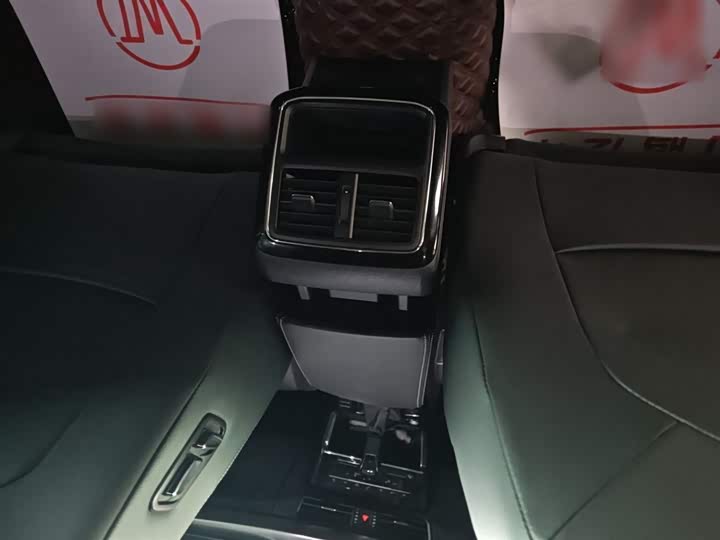 Фото 3 - Volkswagen Passat