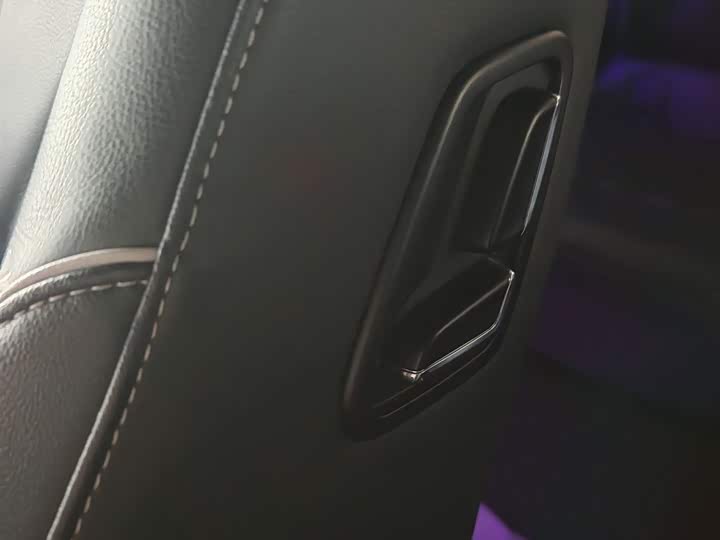 Фото 6 - Volkswagen Passat