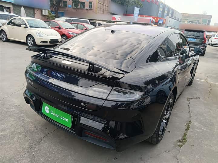 Фото 7 - Xiaomi SU7