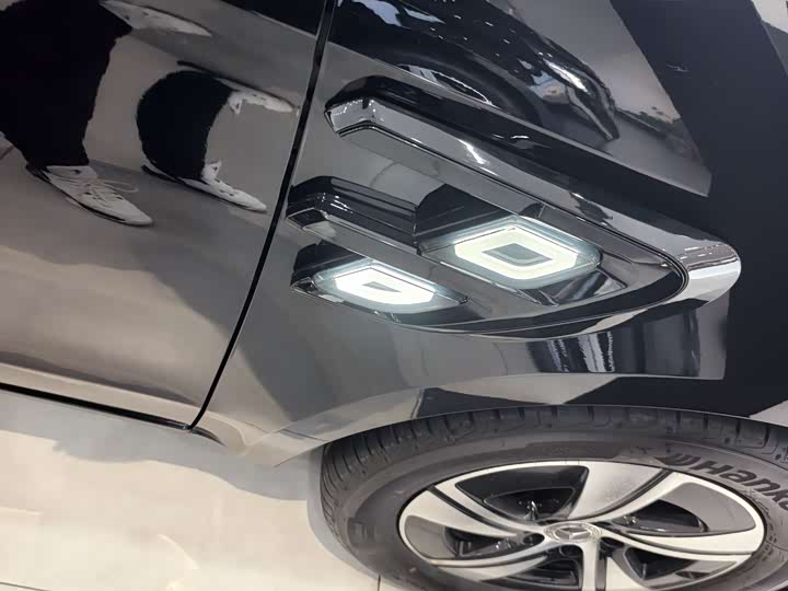 Фото 9 - Mercedes-Benz Vito