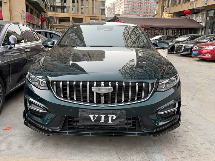 Фото 2 - Geely Preface