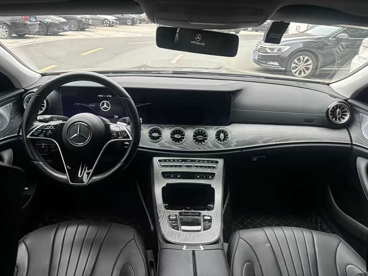 Фото 9 - Mercedes-Benz CLS-Class