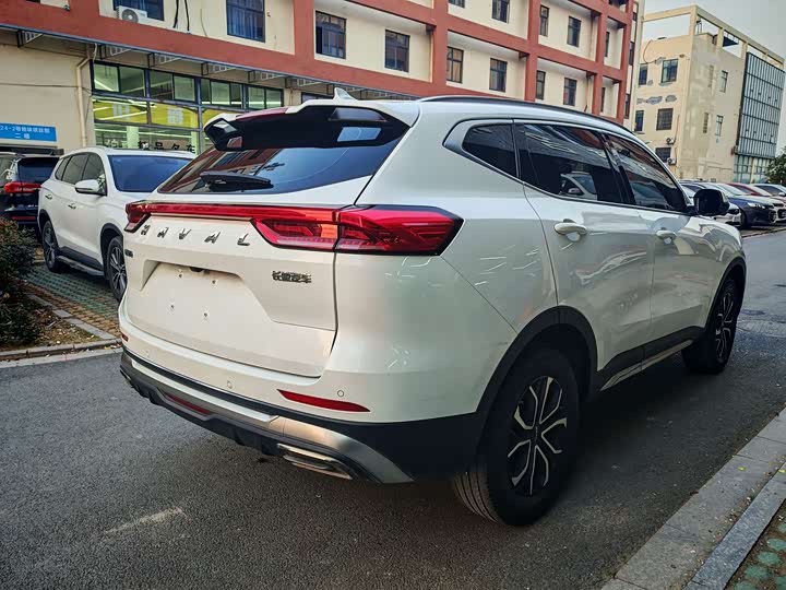 Фото 5 - Haval H6