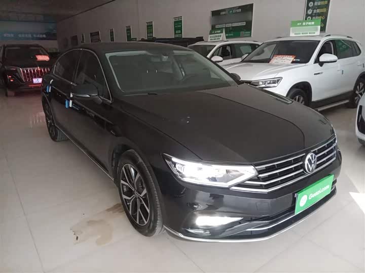 Фото 4 - Volkswagen Magotan