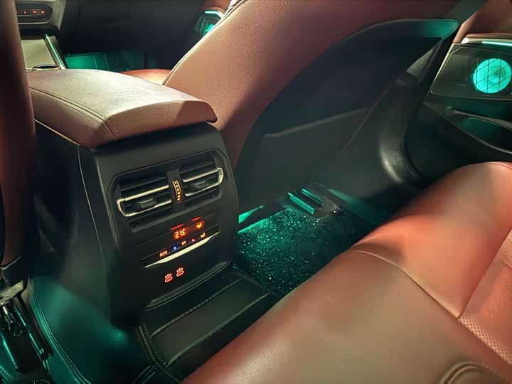 Фото 8 - BMW 3 Series