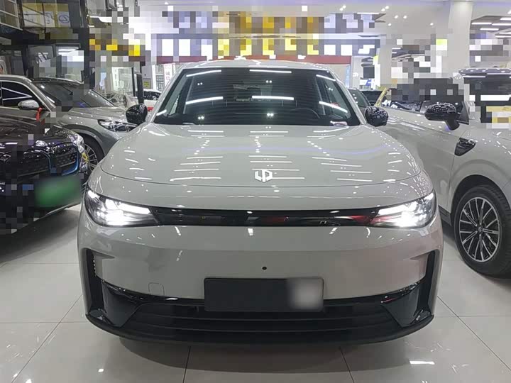 Фото 3 - Leapmotor C10