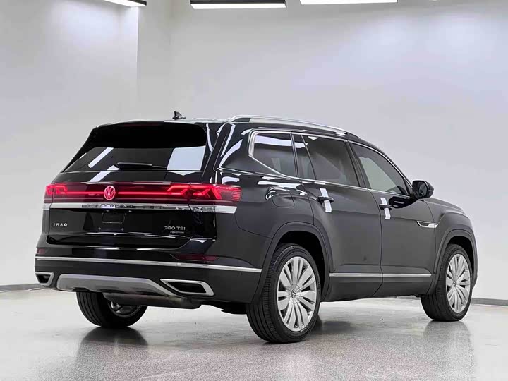 Фото 7 - Volkswagen Teramont Pro