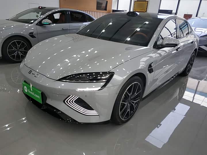 Фото 2 - BYD Seal