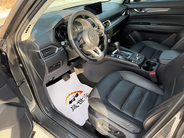 Фото 9 - Mazda CX-5