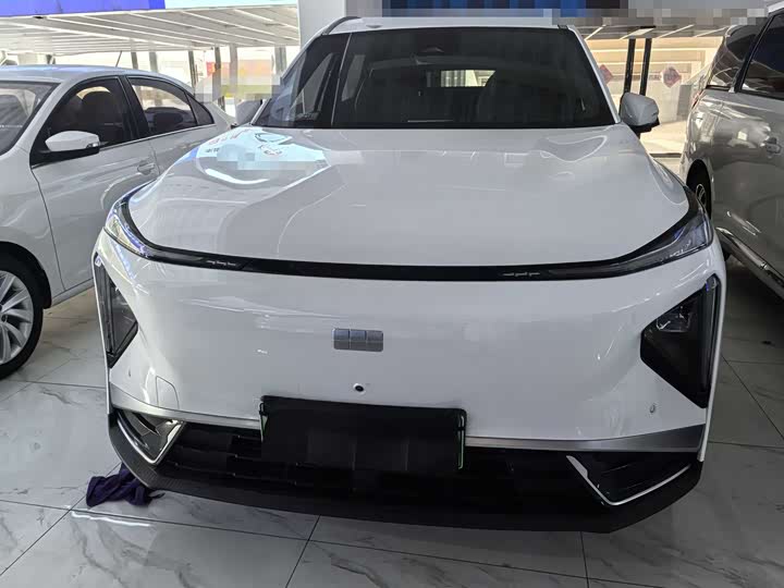 Фото 2 - Geely Galaxy L7