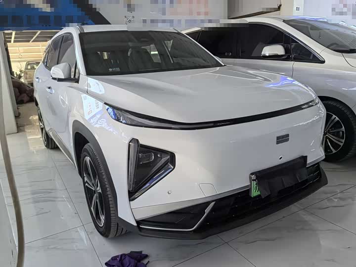 Фото 3 - Geely Galaxy L7