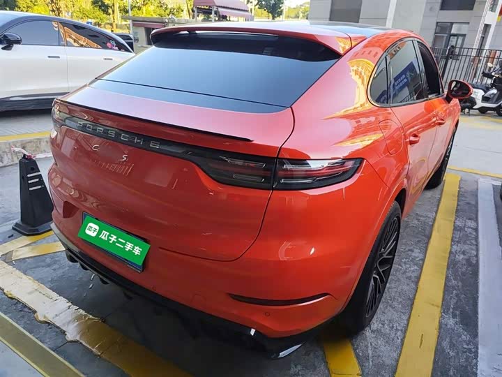 Фото 7 - Porsche Cayenne