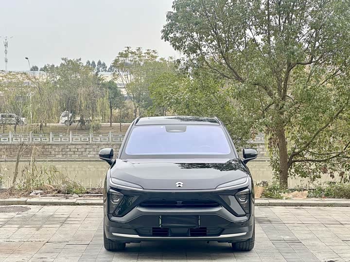 Фото 2 - Nio ES6