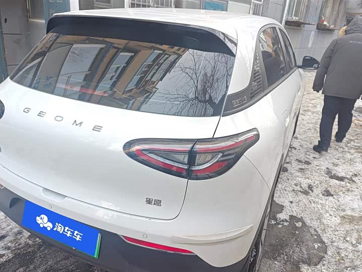 Фото 3 - Geely Galaxy Geome