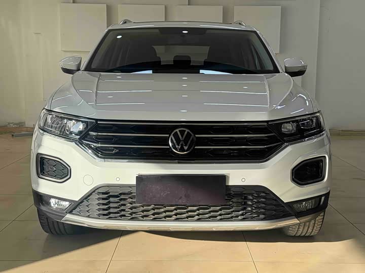 Фото 2 - Volkswagen T-Roc