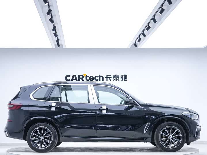 Фото 6 - BMW X5