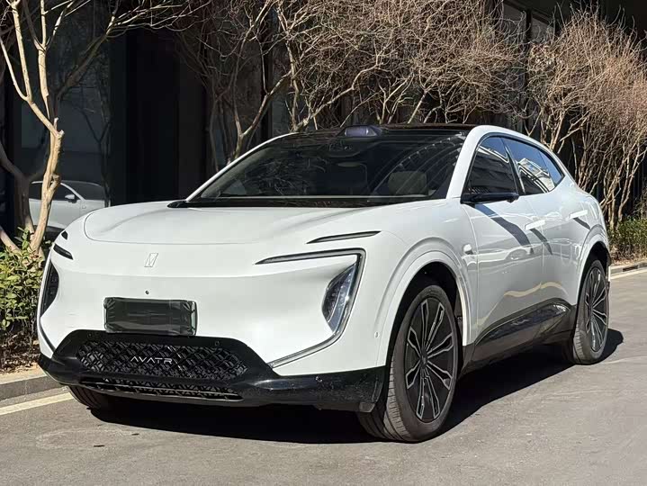 Фото 1 - Avatr 07