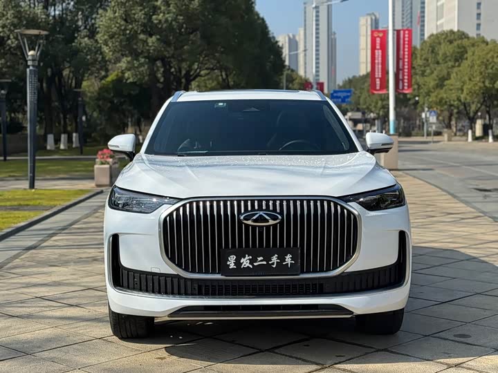 Фото 2 - Chery Tiggo 9