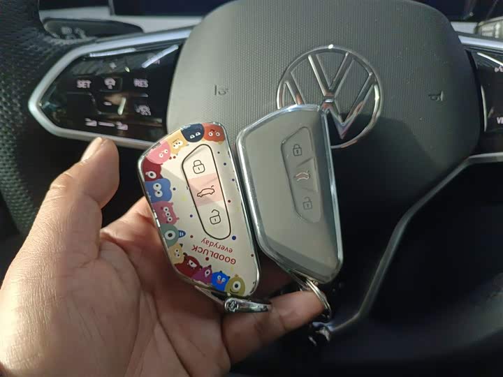 Фото 9 - Volkswagen Tavendor