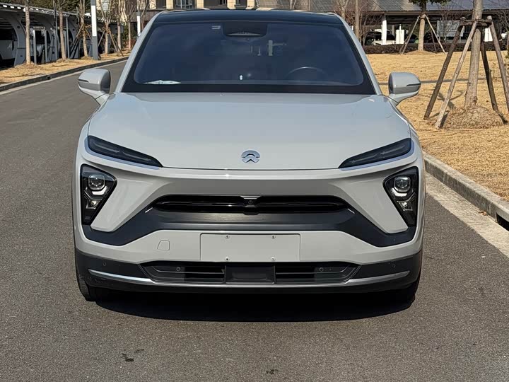 Фото 5 - Nio EC6