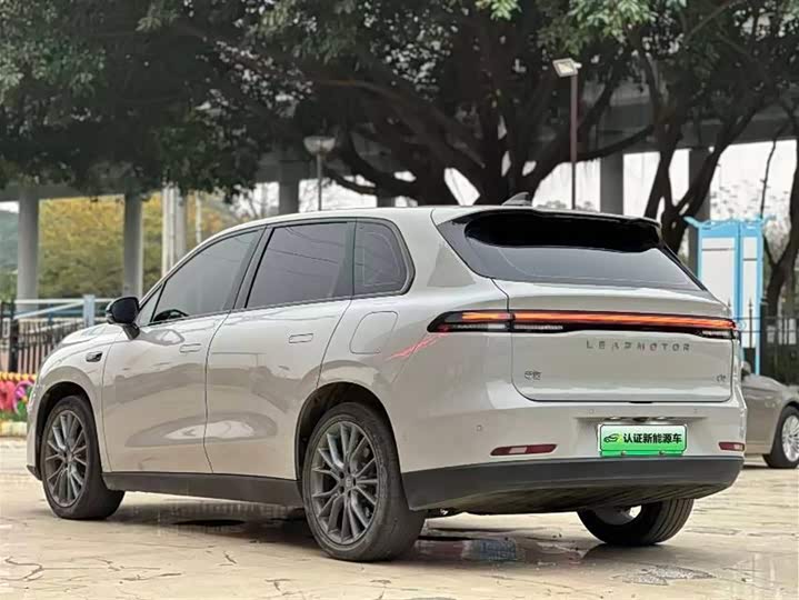 Фото 8 - Leapmotor C10