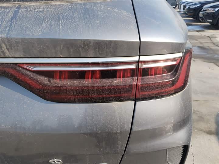 Фото 8 - BYD Song Plus Hybrid/EV